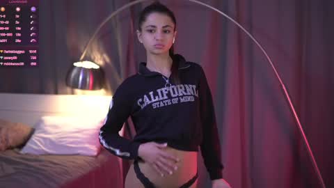 Snapshot of kity_paw chatting on February 23, 2025, 2:29 am Zendaya online show from February 23, 2025, 2:29 am
