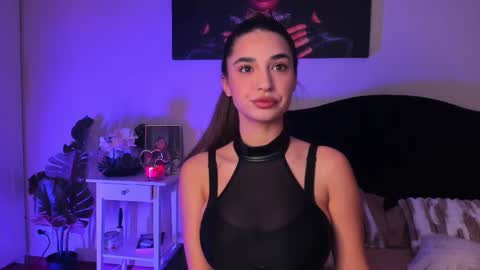 Erika online show from February 13, 2025, 5:01 pm