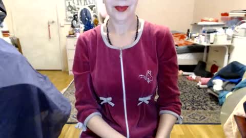 KiuminBerry online show from January 2, 2025, 12:57 pm