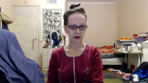 KiuminBerry online show from January 3, 2025, 3:01 pm