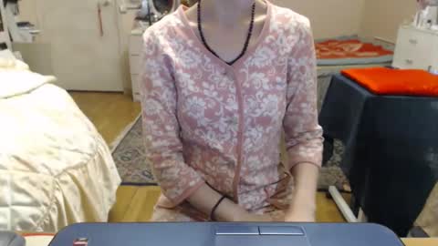 KiuminBerry online show from January 17, 2026, 2:22 pm