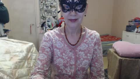 KiuminBerry online show from July 4, 2026, 12:22 pm