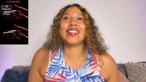 Lili online show from September 28, 2025, 12:10 pm