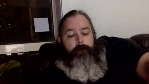 Kiwiabroad online show from February 12, 2026, 11:38 am