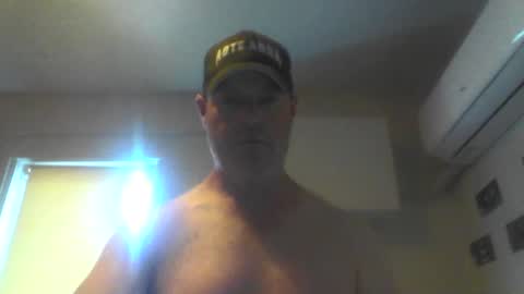 Snapshot of kiwiguy19773 chatting on December 24, 2024, 12:22 am kiwiguy19773 online show from December 24, 2024, 12:22 am