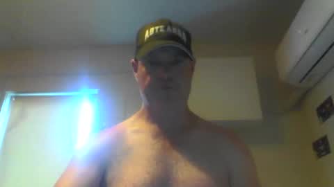 Snapshot of kiwiguy19773 chatting on January 19, 2025, 4:22 am kiwiguy19773 online show from January 19, 2025, 4:22 am