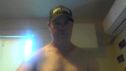 Snapshot of kiwiguy19773 chatting on February 3, 2025, 3:42 am kiwiguy19773 online show from February 3, 2025, 3:42 am