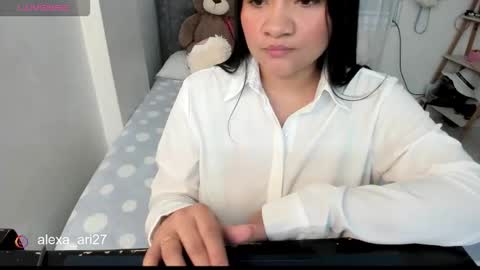 Snapshot of kixua chatting on February 4, 2026, 11:09 pm kixua online show from February 4, 2026, 11:09 pm