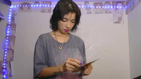 kiyu online show from March 9, 2026, 2:04 am