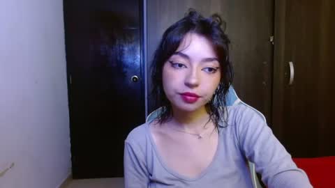 Snapshot of kiyusweetcrazy chatting on June 15, 2026, 2:25 am kiyu online show from June 15, 2026, 2:25 am
