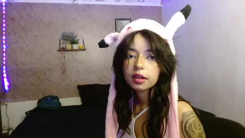 Snapshot of kiyusweetcrazy chatting on August 2, 2026, 1:04 am kiyu online show from August 2, 2026, 1:04 am