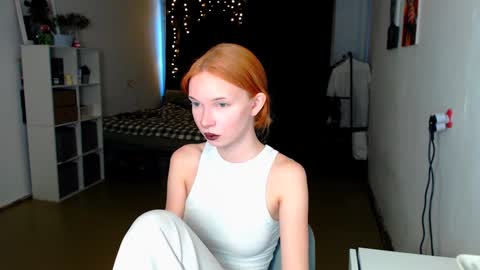Snapshot of klares_wasser chatting on January 9, 2025, 10:20 am Klares online show from January 9, 2025, 10:20 am