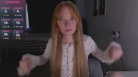 Snapshot of klares_wasser chatting on March 12, 2025, 1:30 pm Klares online show from March 12, 2025, 1:30 pm