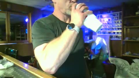 MrKleeen online show from September 19, 2025, 9:04 pm