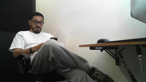 Jeremyz online show from December 2, 2024, 3:47 pm