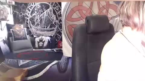 Michelle online show from September 28, 2025, 4:12 pm