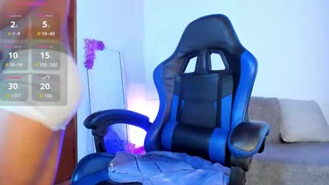 Snapshot of kleo_helenos chatting on October 22, 2025, 9:25 pm KLEO online show from October 22, 2025, 9:25 pm