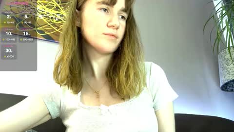 Snapshot of kleya___ chatting on November 4, 2025, 5:23 pm Kleya online show from November 4, 2025, 5:23 pm