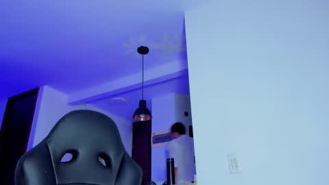 Snapshot of klinsmannwalton chatting on November 6, 2025, 11:33 am klinsmannwalton online show from November 6, 2025, 11:33 am