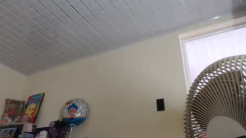 Kloe online show from October 2, 2025, 7:43 pm