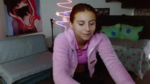 Kloe deker online show from December 9, 2024, 1:34 pm