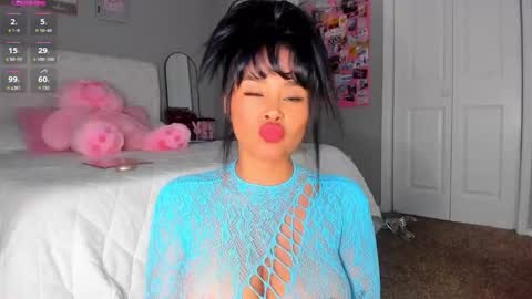 kloewandan online show from March 4, 2026, 3:01 am