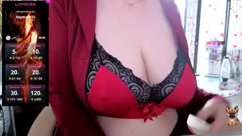 KmilleX online show from November 3, 2025, 10:16 am