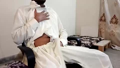 Harry online show from December 15, 2025, 7:12 am