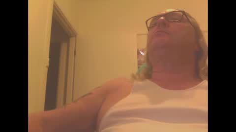 Snapshot of knobout chatting on January 23, 2025, 11:37 am knobout online show from January 23, 2025, 11:37 am