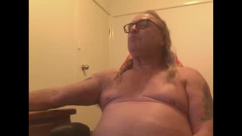 Snapshot of knobout chatting on March 2, 2026, 1:19 am knobout online show from March 2, 2026, 1:19 am