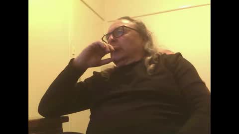 knobout online show from June 2, 2026, 9:22 am