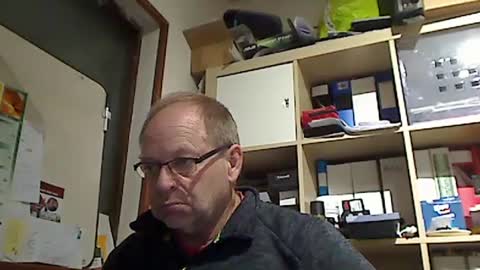 kokin3034 online show from January 6, 2025, 8:14 am