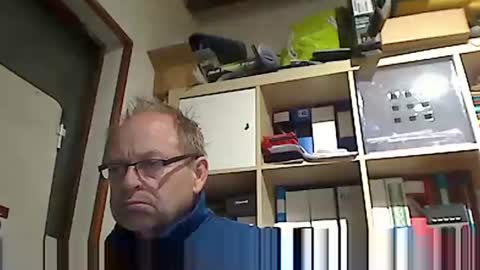 kokin3034 online show from January 18, 2025, 4:31 pm