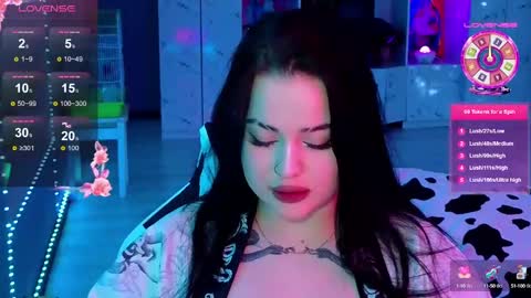 Snapshot of kokokolla chatting on December 9, 2024, 8:54 pm Mia online show from December 9, 2024, 8:54 pm