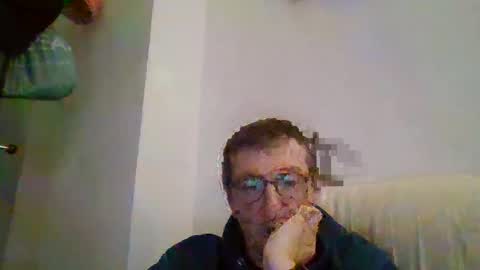 Snapshot of kolesie7 chatting on January 19, 2025, 7:04 pm JUAN CARLOS online show from January 19, 2025, 7:04 pm