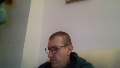 Snapshot of kolesie7 chatting on January 31, 2025, 5:42 pm JUAN CARLOS online show from January 31, 2025, 5:42 pm