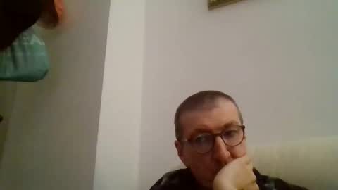 Snapshot of kolesie7 chatting on February 5, 2025, 7:31 pm JUAN CARLOS online show from February 5, 2025, 7:31 pm