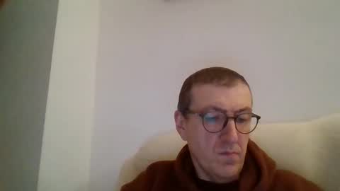 Snapshot of kolesie7 chatting on February 22, 2025, 6:19 pm JUAN CARLOS online show from February 22, 2025, 6:19 pm