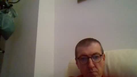 Snapshot of kolesie7 chatting on September 9, 2025, 10:09 pm JUAN CARLOS online show from September 9, 2025, 10:09 pm