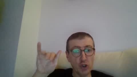 Snapshot of kolesie7 chatting on September 18, 2025, 6:10 pm JUAN CARLOS online show from September 18, 2025, 6:10 pm