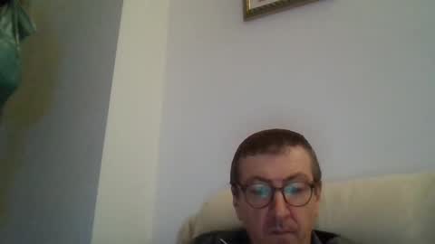 Snapshot of kolesie7 chatting on October 16, 2025, 6:31 pm JUAN CARLOS online show from October 16, 2025, 6:31 pm