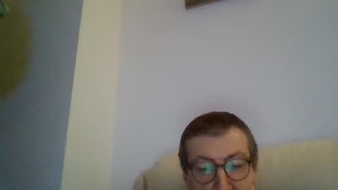 Snapshot of kolesie7 chatting on October 17, 2025, 7:05 pm JUAN CARLOS online show from October 17, 2025, 7:05 pm