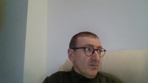 Snapshot of kolesie7 chatting on November 7, 2025, 7:58 pm JUAN CARLOS online show from November 7, 2025, 7:58 pm