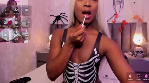 Kollin  online show from October 29, 2025, 12:29 pm