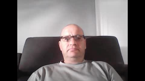 konsty17 online show from October 29, 2025, 10:33 pm