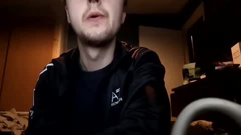 Snapshot of kookieskush chatting on January 13, 2025, 12:45 pm Kookies online show from January 13, 2025, 12:45 pm