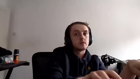 Snapshot of kookieskush chatting on February 24, 2026, 2:37 pm Kookies online show from February 24, 2026, 2:37 pm