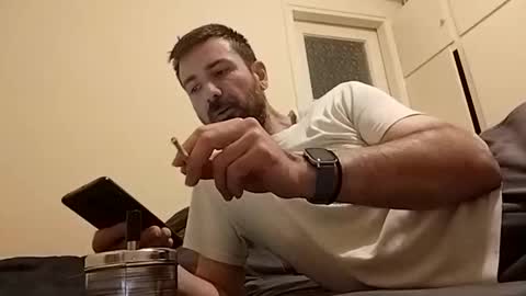 kopepe251664 online show from May 8, 2026, 1:16 pm
