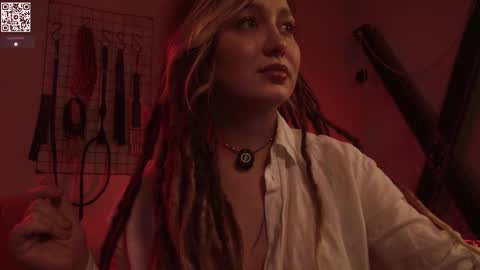 Kora       TG channel  online show from October 18, 2025, 1:34 pm