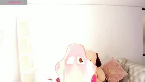 Koral Cuz online show from February 28, 2026, 3:46 pm